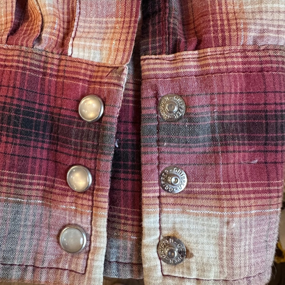 Wrangler Western Pearl Snap Shirt Women XXL Red Plaid Lurex Shimmer L/S READ - Picture 5 of 8